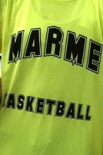 Tienes una foto con la camiseta del Marme?