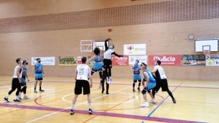 1ª Div Masc. Inicio con derrota
